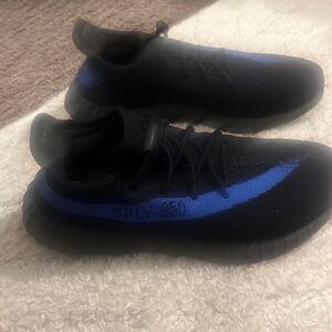 Yeezy 350 kids blue & black